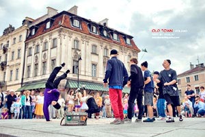 自由式摔跤女子选手实力爆发